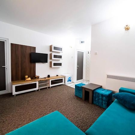 Danube Home Ostrovu Corbului Экстерьер фото